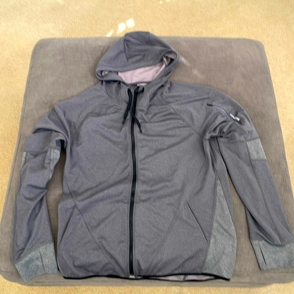 Hylete Men’s XL Grey Scuba Hoodie - Like New Condition
